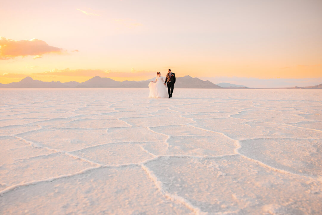 Wedding Bridals Photography at the Bonneville Salt Flats in Utah