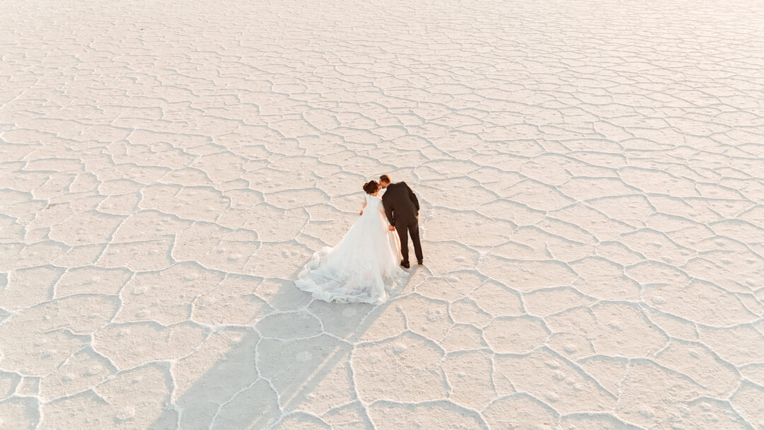 Wedding Bridals Photography at the Bonneville Salt Flats in Utah