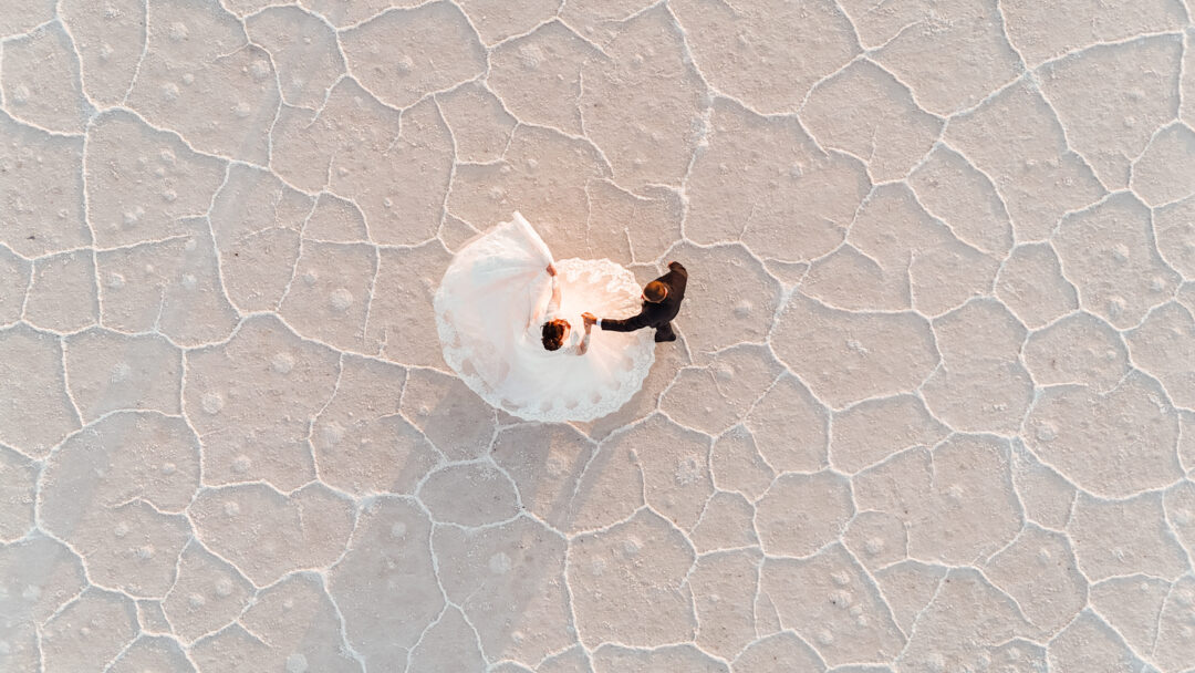 Wedding Bridals Photography at the Bonneville Salt Flats in Utah